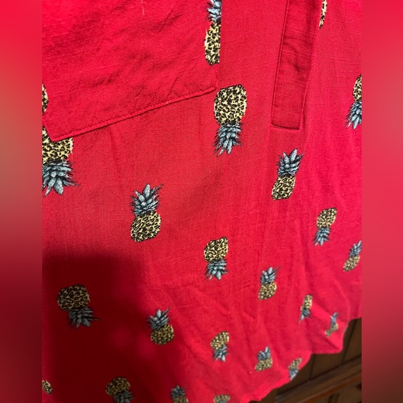 Torrid size 0 Harper top. Pineapple print 3/4 sleeve - Picture 4 of 6